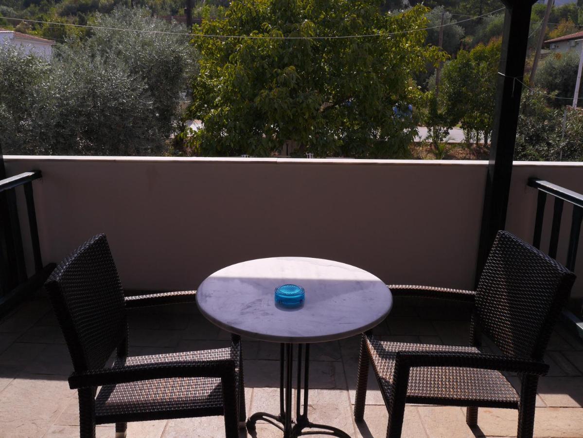 Blue Sky Apartments Скала Потамияс Екстериор снимка